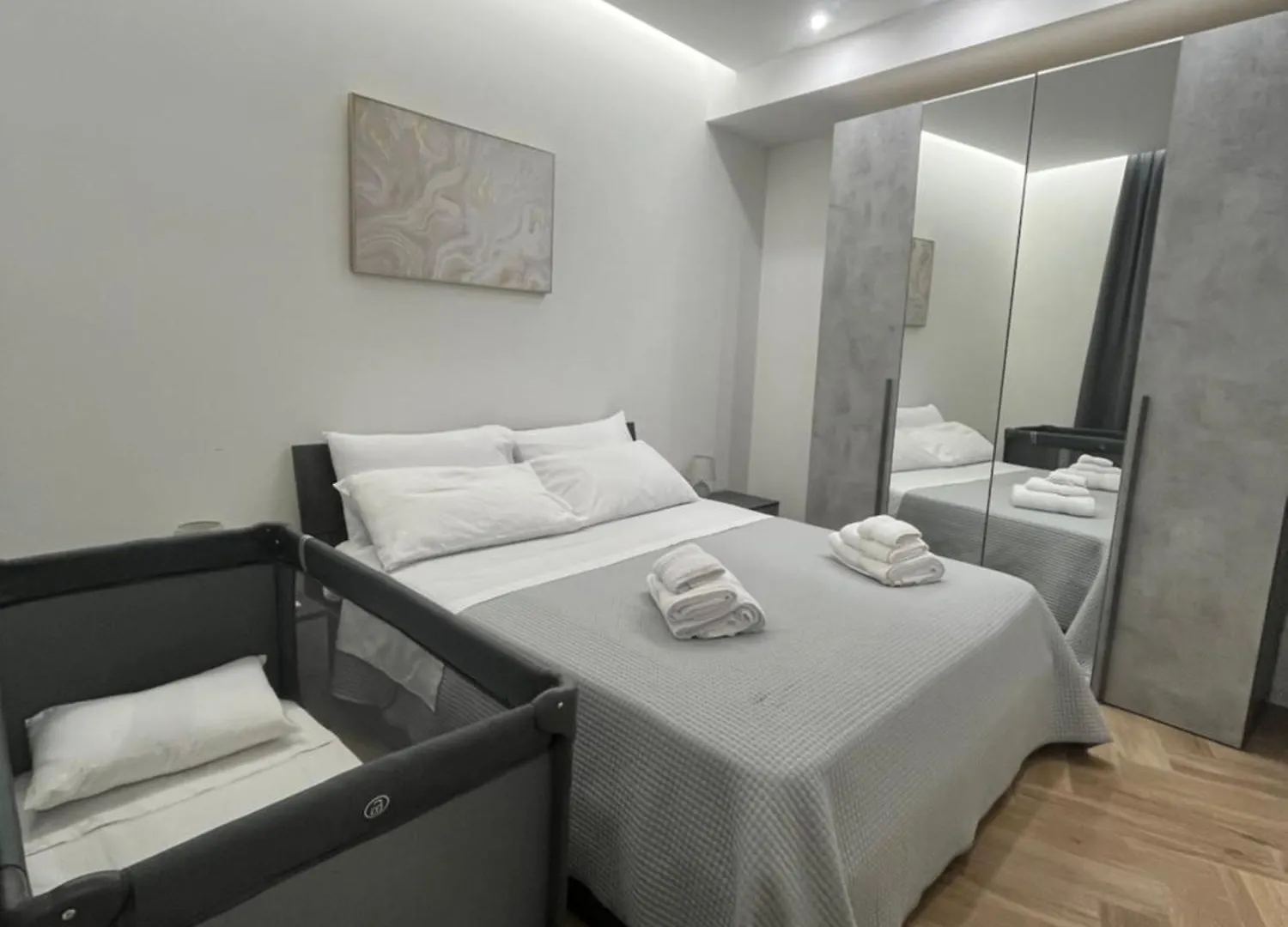 Apartment Hamuri Holiday House Ros71 Palermo Italy